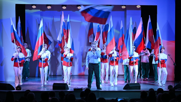 Концерт ко Дню воссоединения Крыма с Россией